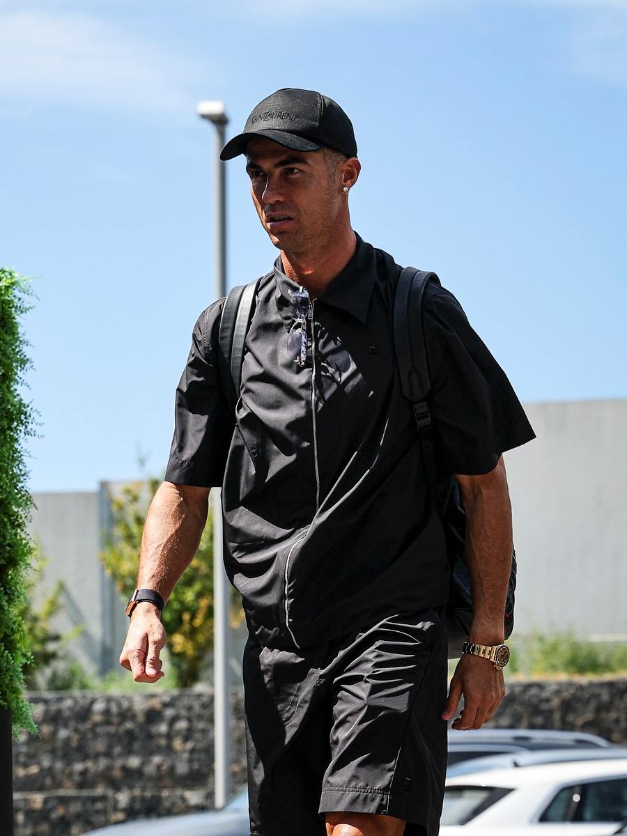 ronaldo-saint-laurent-black-logo-hat-givenchy-zip-shirt-givenchy-shorts.jpg