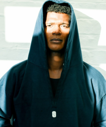 zaraxsamuelross-thehypepost-20lap.png